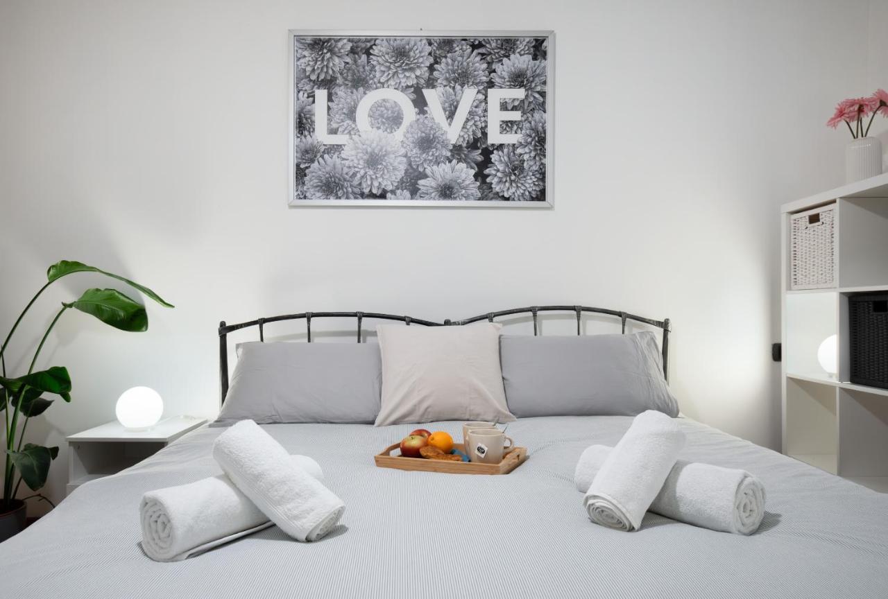 Divi Apartments Milano-Buenos Aires Flat ภายนอก รูปภาพ